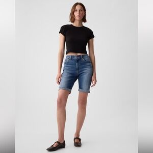 New GAP High waisted beach wave shorts 9 inch inseam